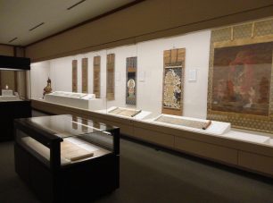 延暦寺堂舎、山麓里坊の仏像・仏画などを展示<br/> 