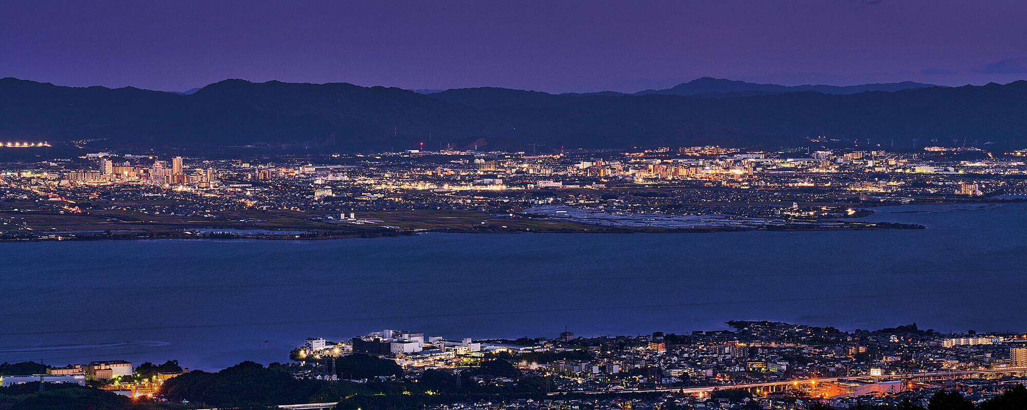 びわ湖展望台（南湖の夜景）